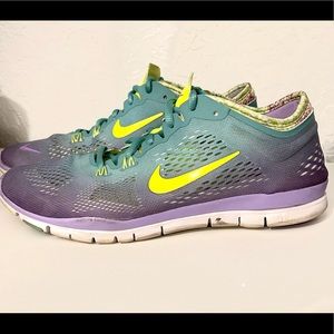 Nike womens running shoe mint green and purple ombre 8.5